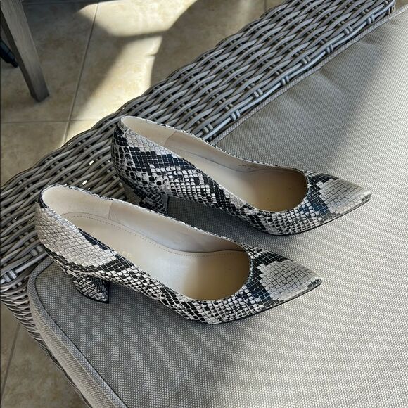 Grey black Snakeskin Patterned Women's Heels by Marc Jacobs - Picture 1 of 5